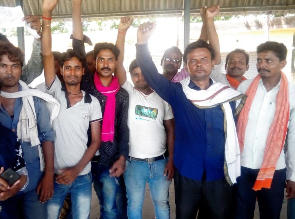 Tempo drivers protest  harassment