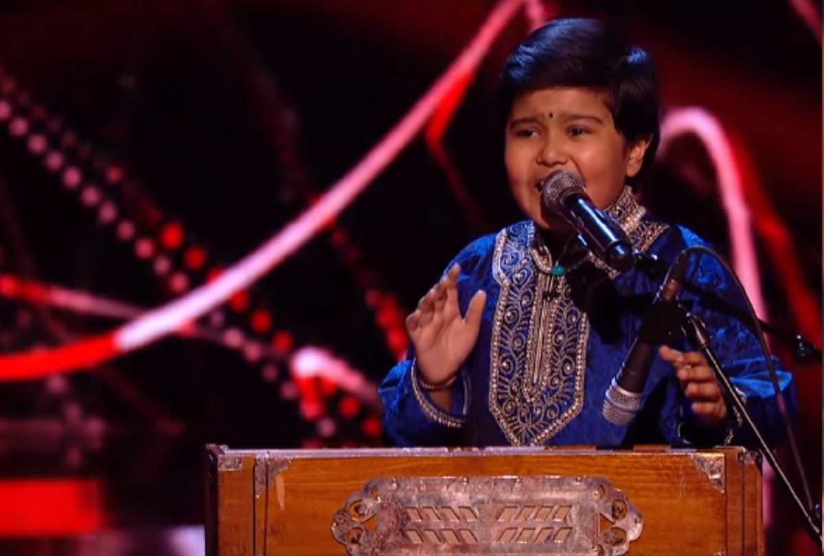 10 year old indian boy krishna perform on the voice kids uk