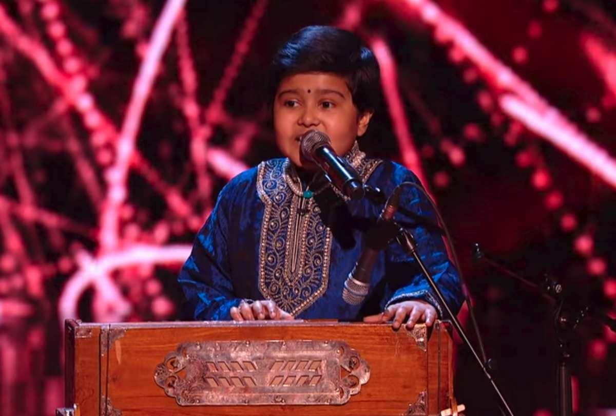 10 year old indian boy krishna perform on the voice kids uk