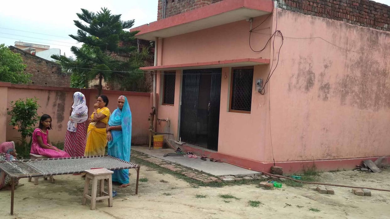 पिता के कृत्य से बेटी के सपनों को लगा झटका