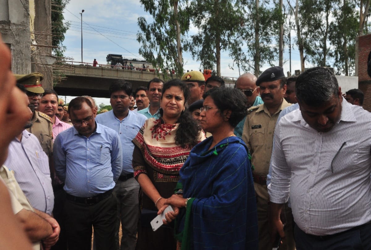 Zonal Commissioner says FIR lodged against builder with junior engineer if illegal construction
