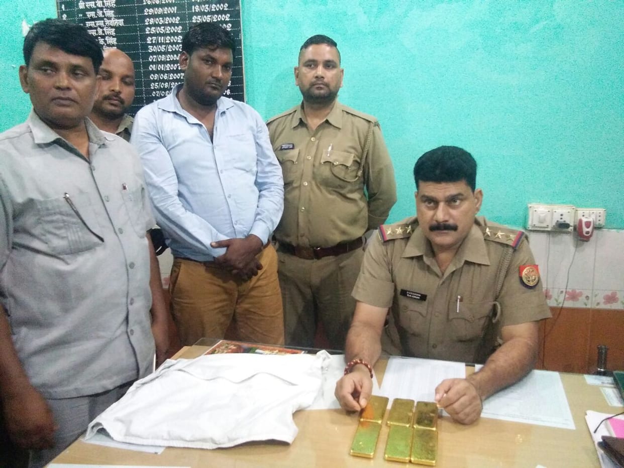 Six KG gold caught from duronto express