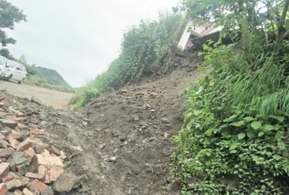  heavy loss due to heavy rainfall in himachal pradesh