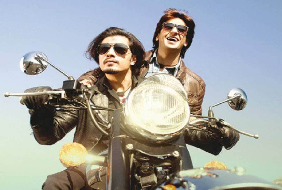Ranveer Singh angry on a car driver, video viral