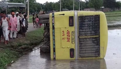 School Bus accident in ghazipur