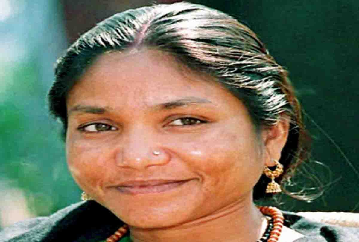 Know about phoolan devi