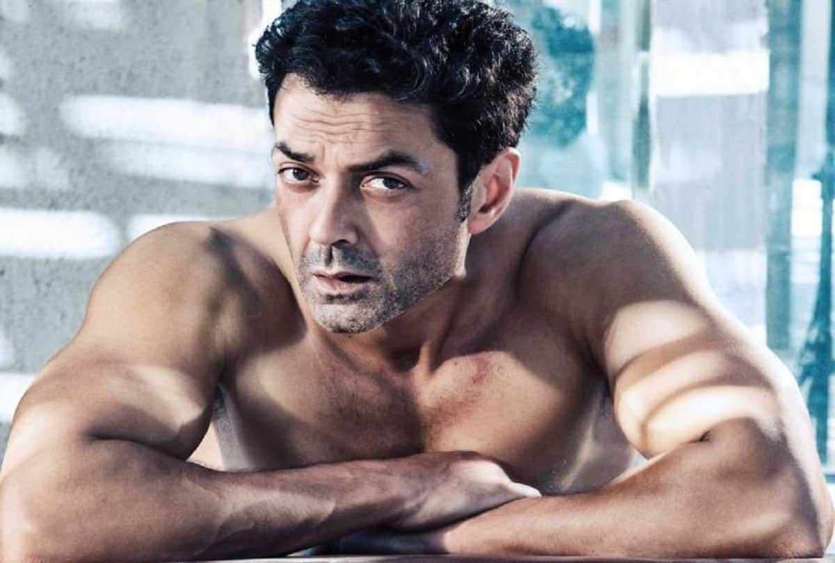 Birthday Special not Barsaat dharam veer was first film of Bobby Deol