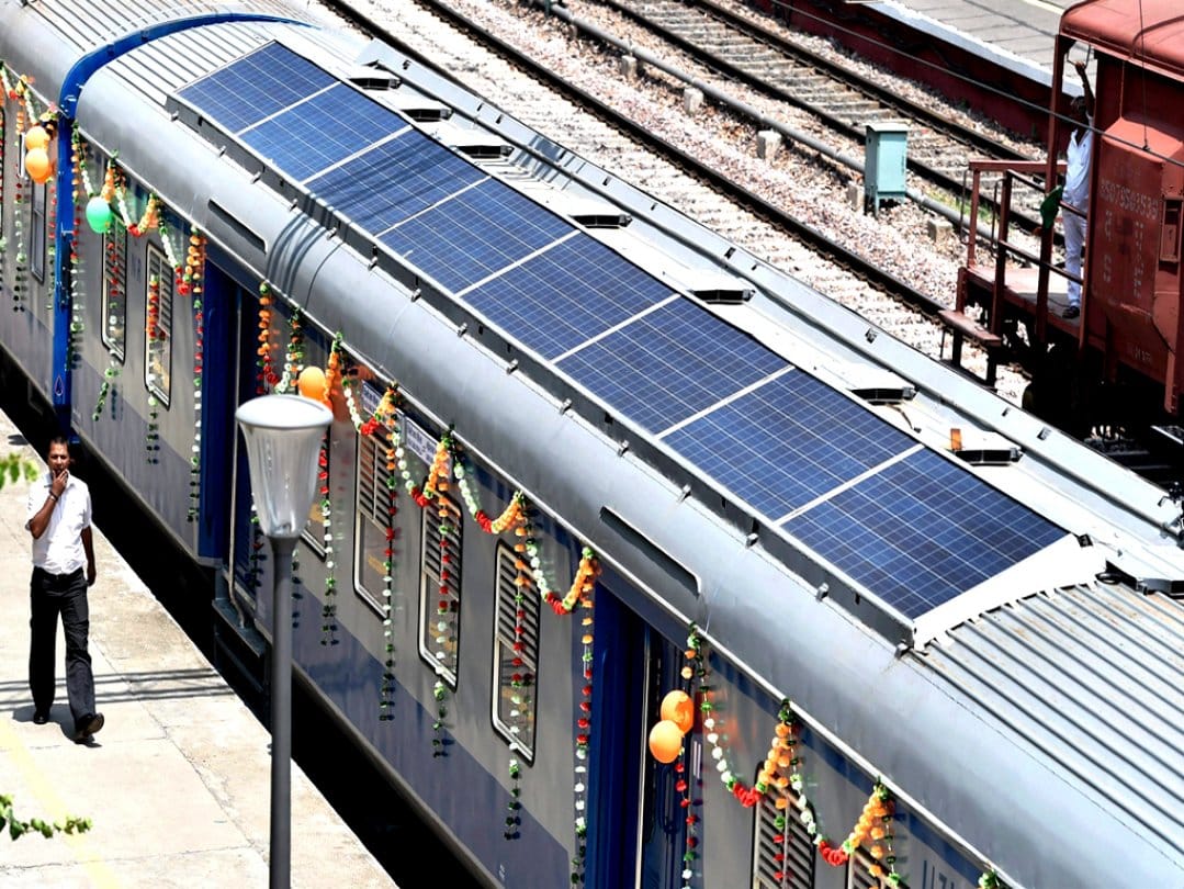 Indian railway: big step towards 'clean energy'
