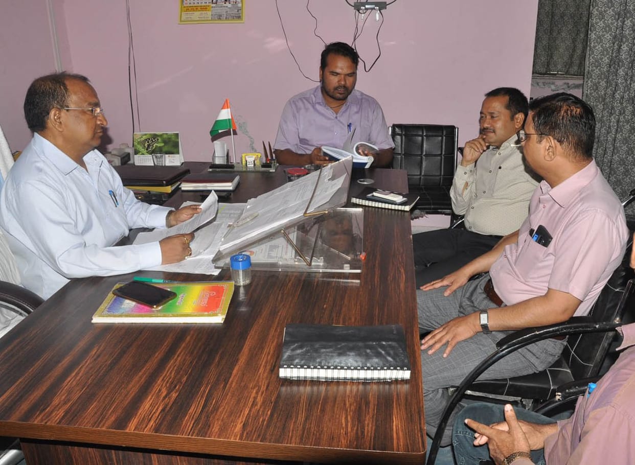Strict administration of sanitation in hospital in mau