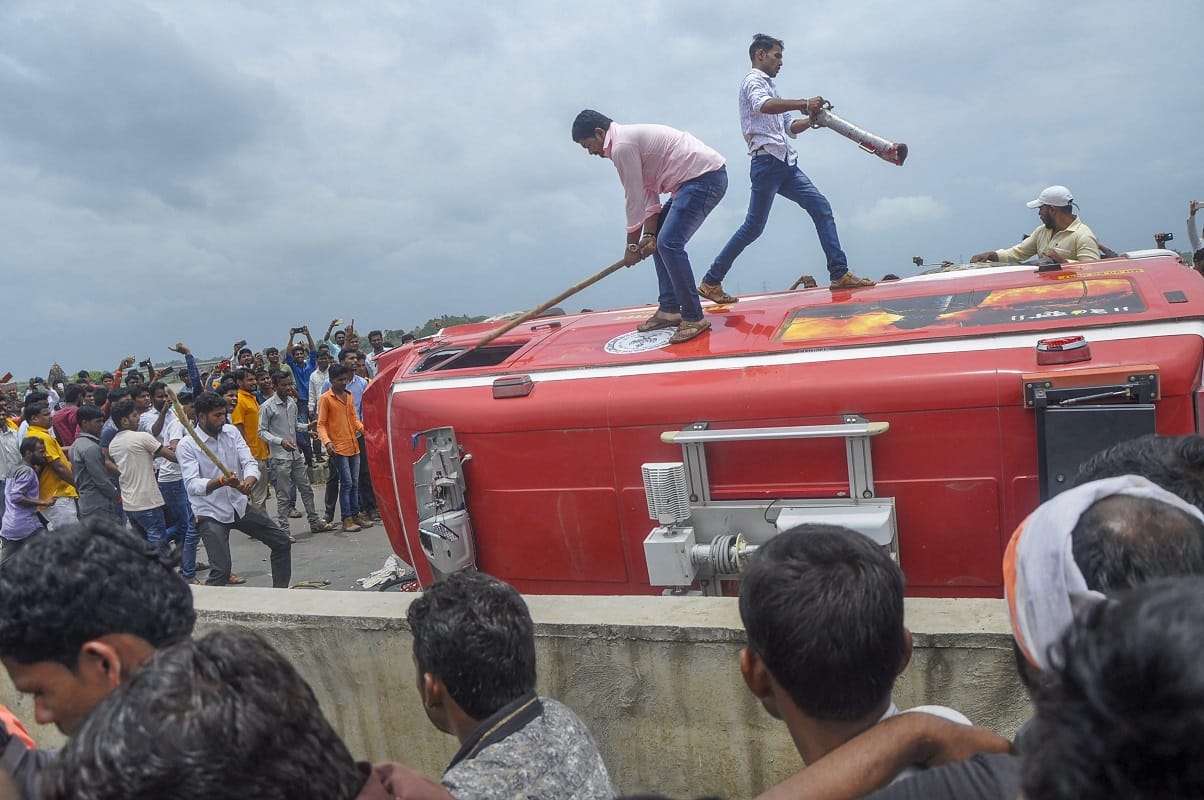 why maratha are demanding reservation, why maratha agitation is bothering maharashtra