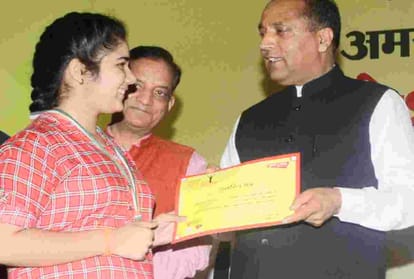 Amar Ujala Medhavi Chhatra Samman Samaroh organised in shimla