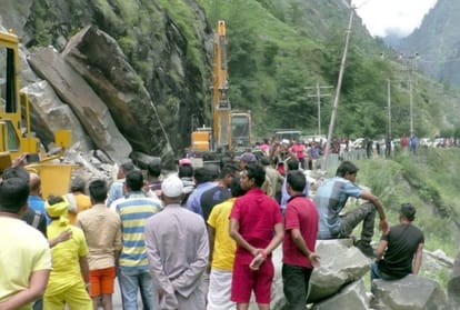 himachal weather report house wall collapse in bilaspur himachalm pradesh