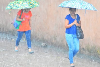 heavy rainfall warning in himachal for two days