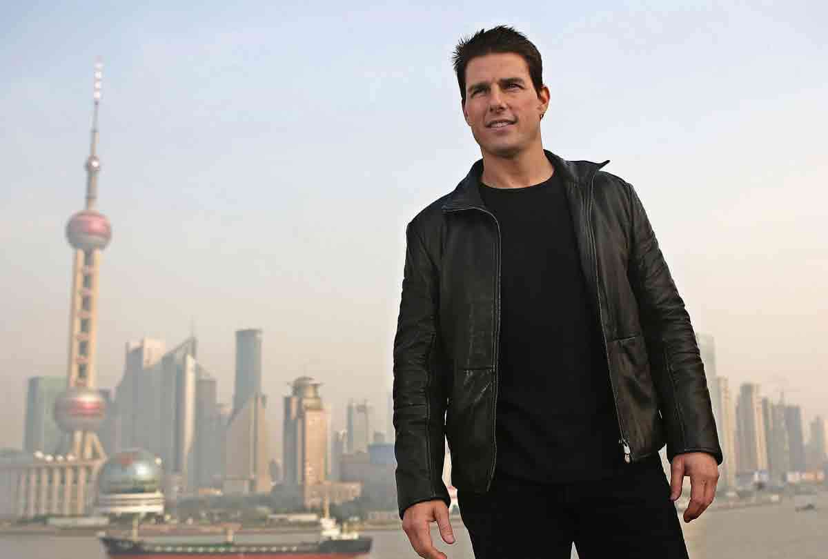 tom cruise mission impossible fallout may earn 10 crore in first day opening