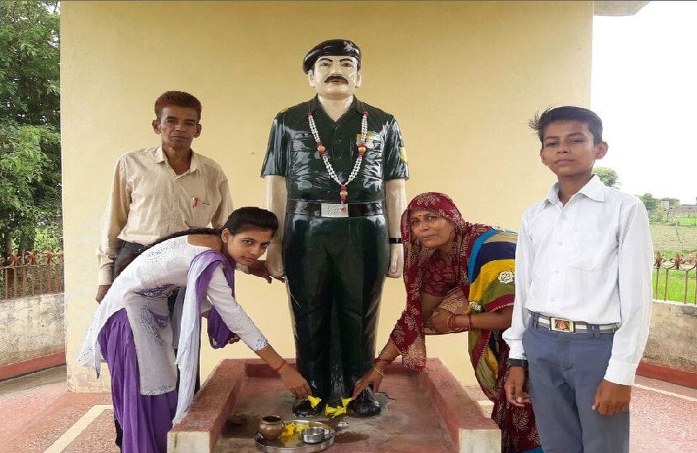 kargil vijay diwas Shaheed Layak Singh story in hindi