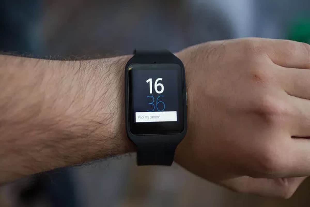 Fathers day 2019: Best gifts for your loving father, smartphone, smartwatch, foot masaage