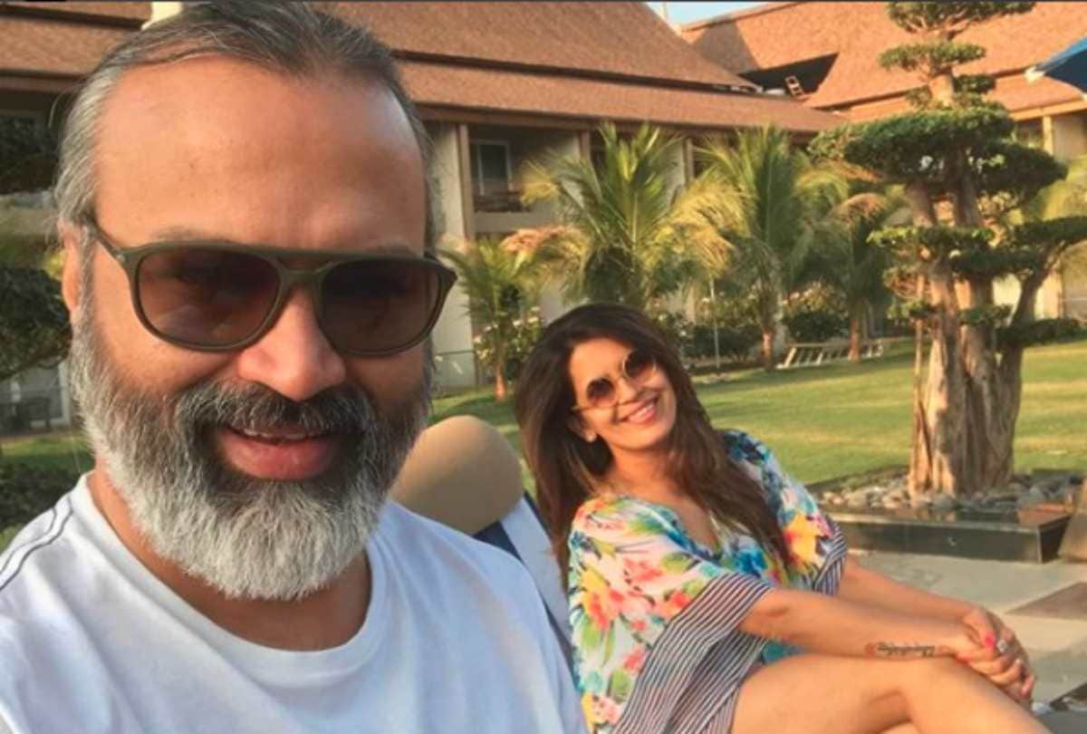 Bijay J Anand said Vaccine is a political thing one of the biggest scams