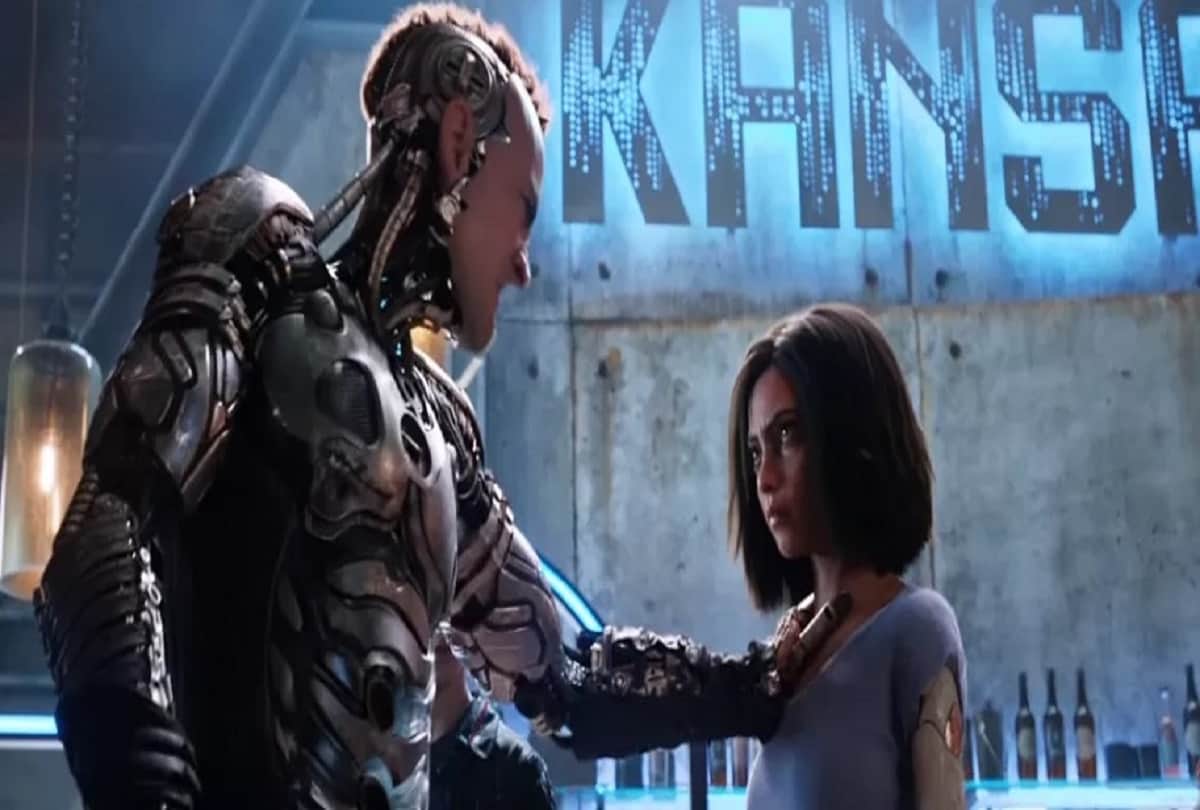 shahrukh khan starrer zero releasing date clash with alita battle angel at box office