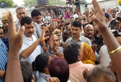 CM Arvind Kejriwal visited kathputli colony to inspection