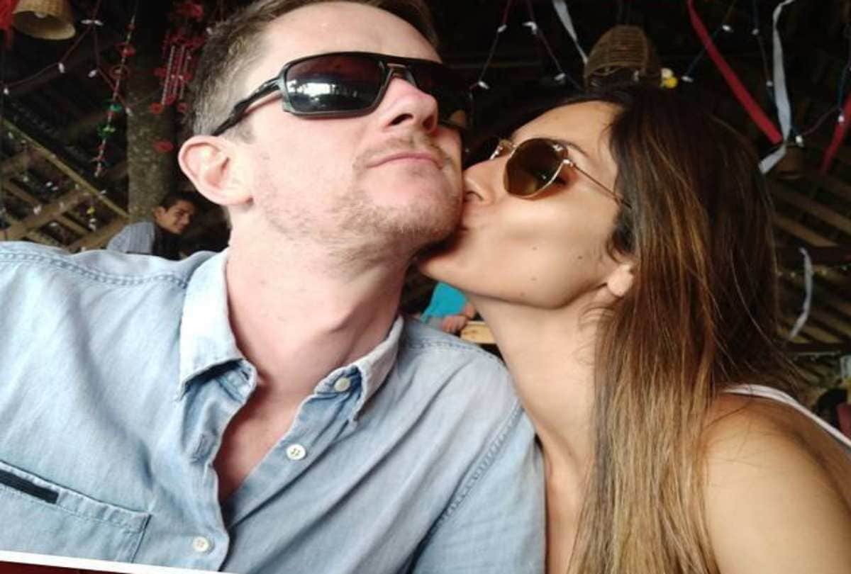 film desi boyz actress Bruna Abdullah will gave Birth her first baby by Water Birth Delivery