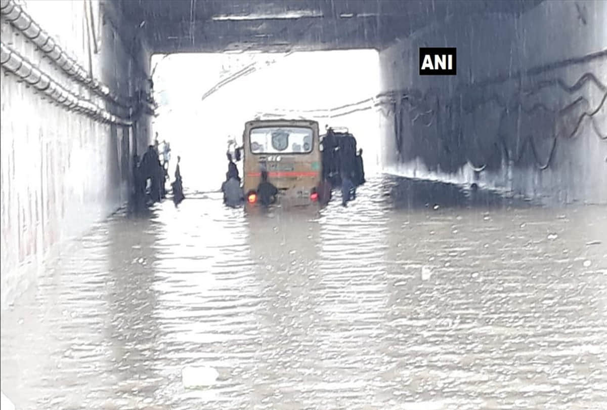 Vehicles got stuck in a waterlogged road on the under-bridge connecting Mainpuri and Agra