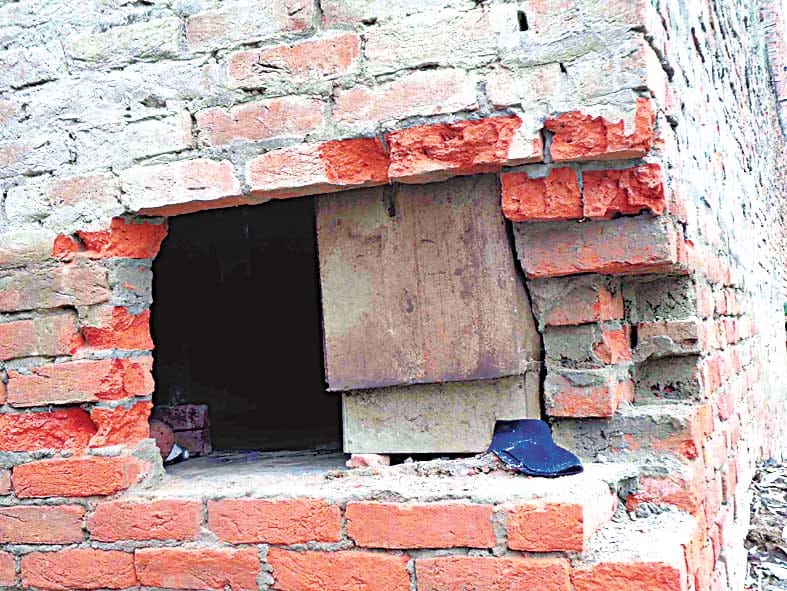 theft in four houses of kramcha