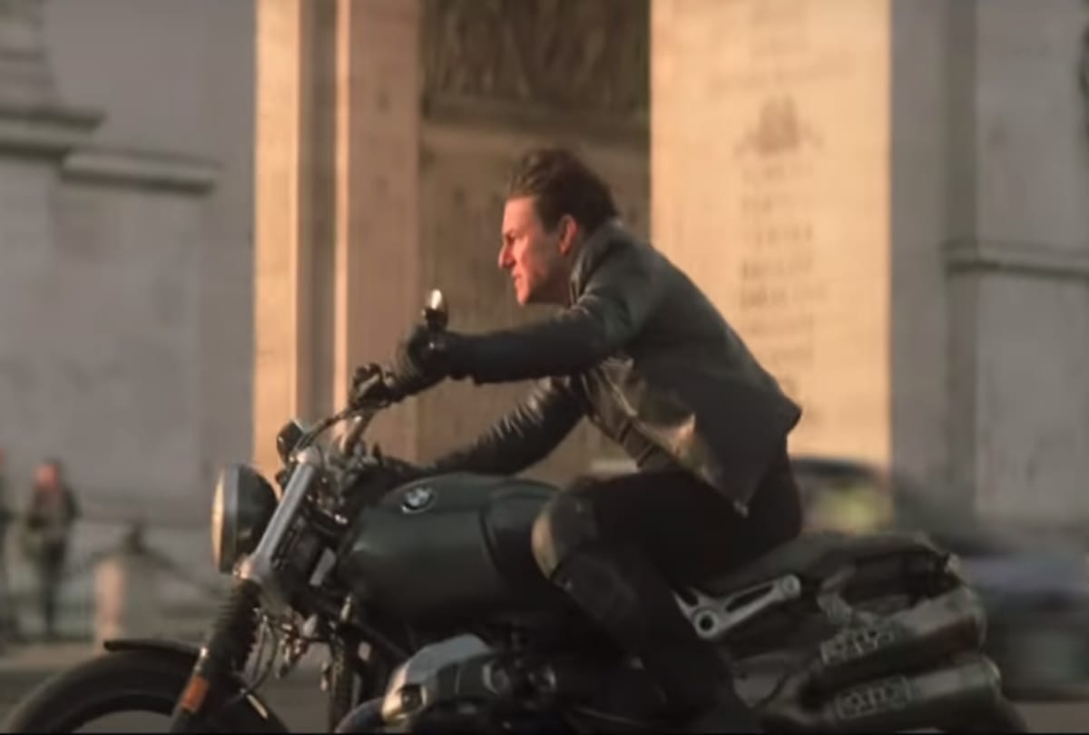 Tom Cruise Sitting On Top Of Fast moving Train For Stunt Watch Video Mission Impossible 7
