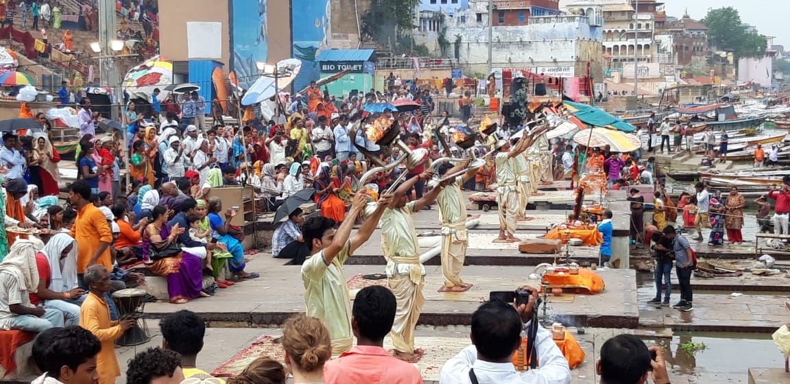 Lunar eclipse break tradition in varanasi ganga arti in afternoon