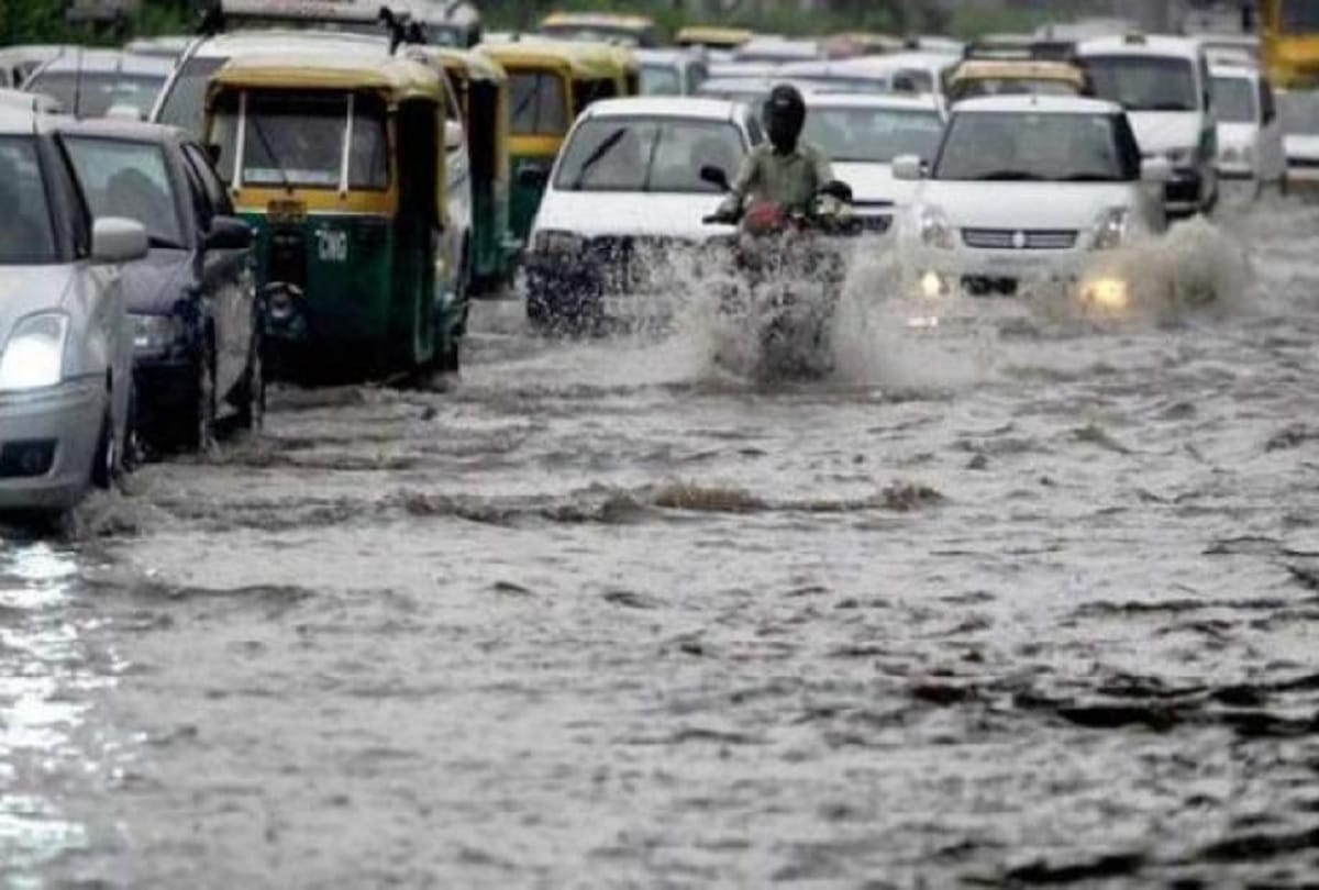 Delhi will be submerged after rising water level of Yamuna