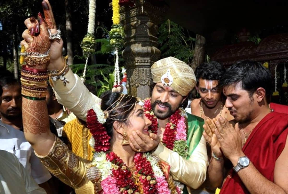 Dakshina of Panditji became expensive