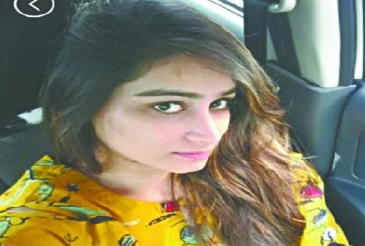 girl fall from the 7th floor of college family suspected of murder