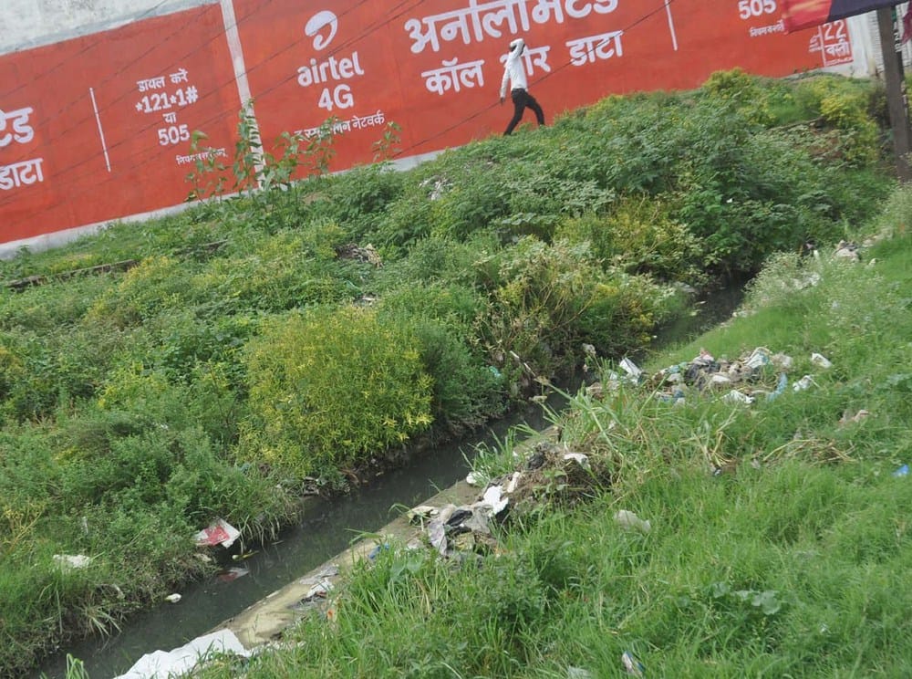 scam in drain making