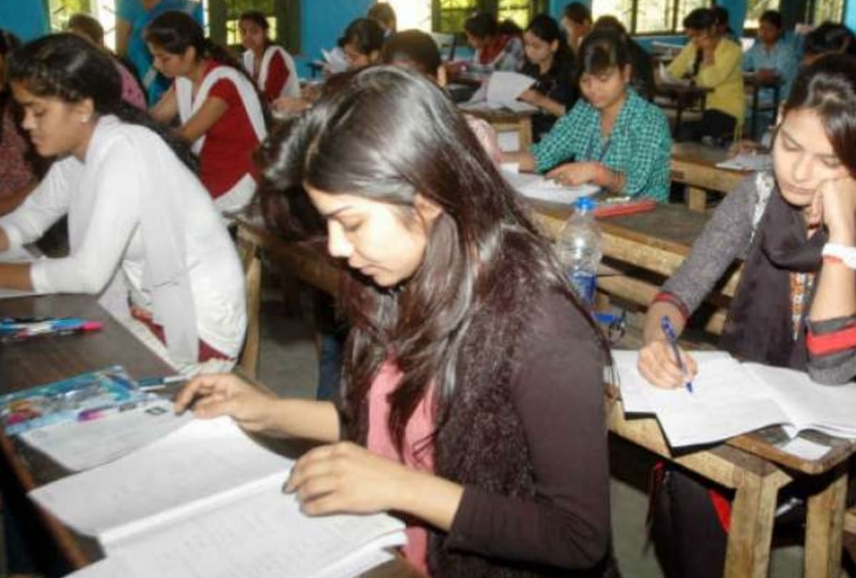 Aadhaar number is necessary for up board students
