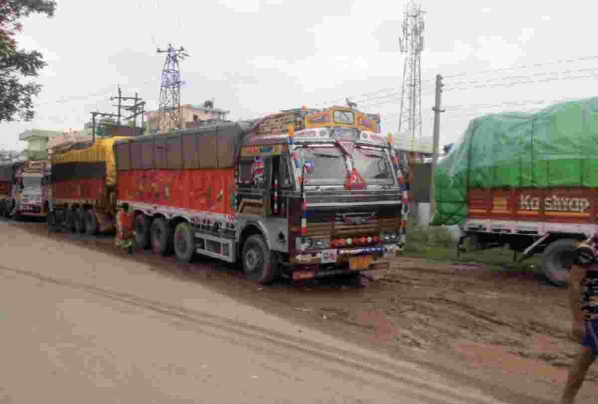 large scale losses to industries due to truck operator strike in himachal