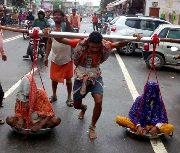 Kannada travel: help in four minutes.