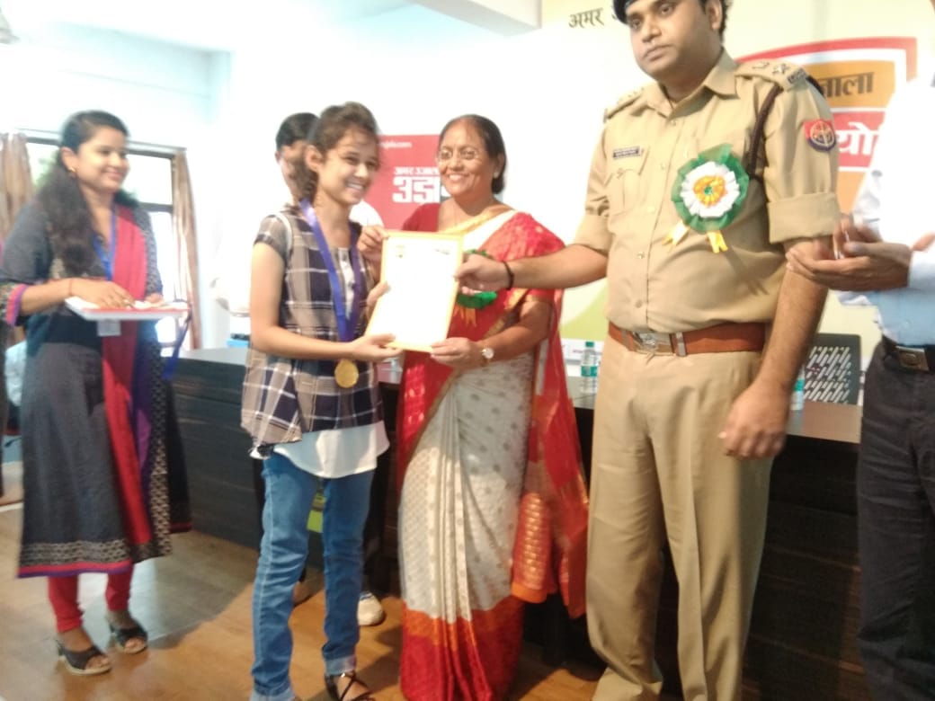 Amar Ujala  meritorious student honor ceremony in hissar