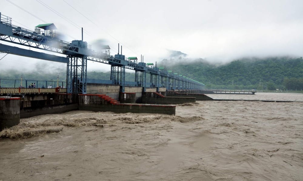 Water releasing from Uttarakhand increased Delhi haryana worries