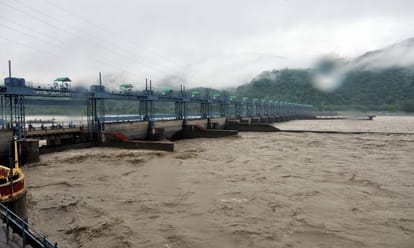 Water releasing from Uttarakhand increased Delhi haryana worries