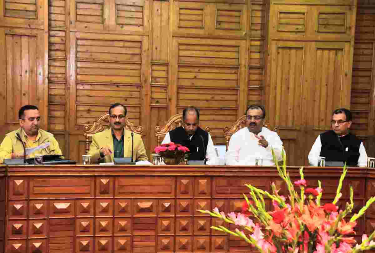 himachal bjp meeting under the chairmanship of mangal pandey at shimla