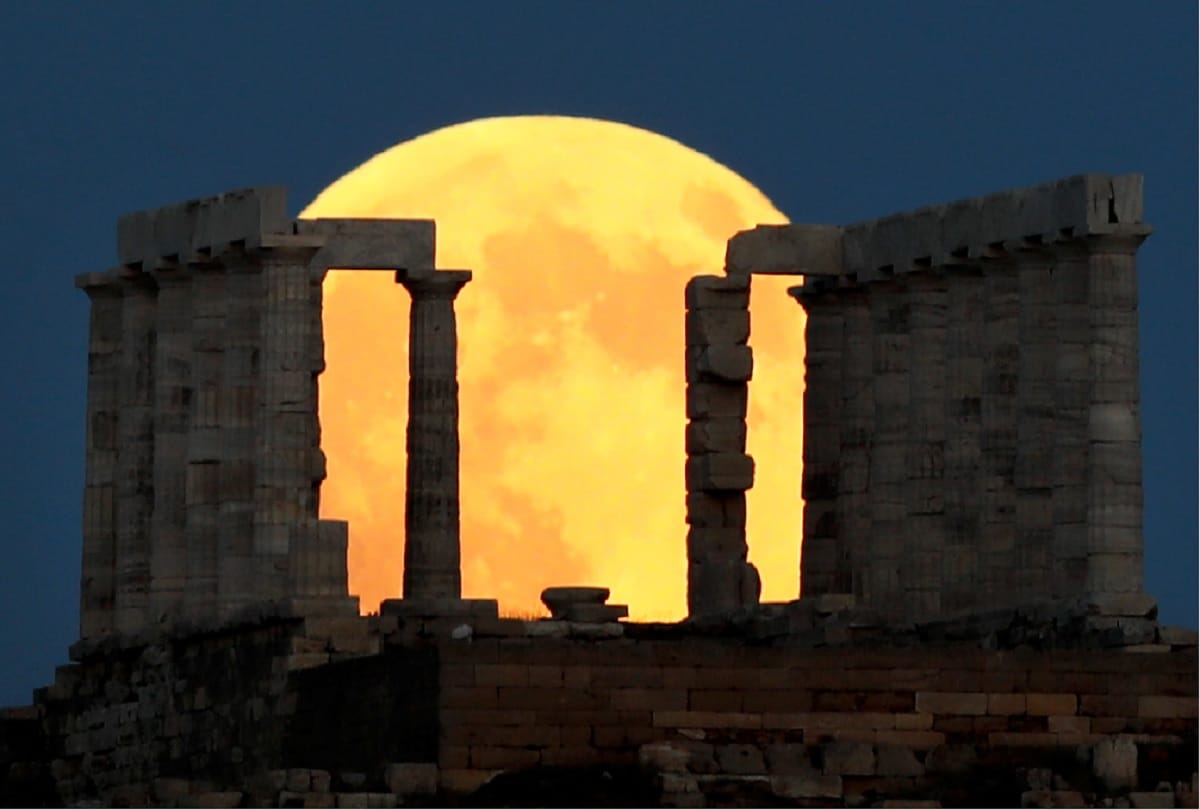 Lunar eclipse of the Century around the world including India