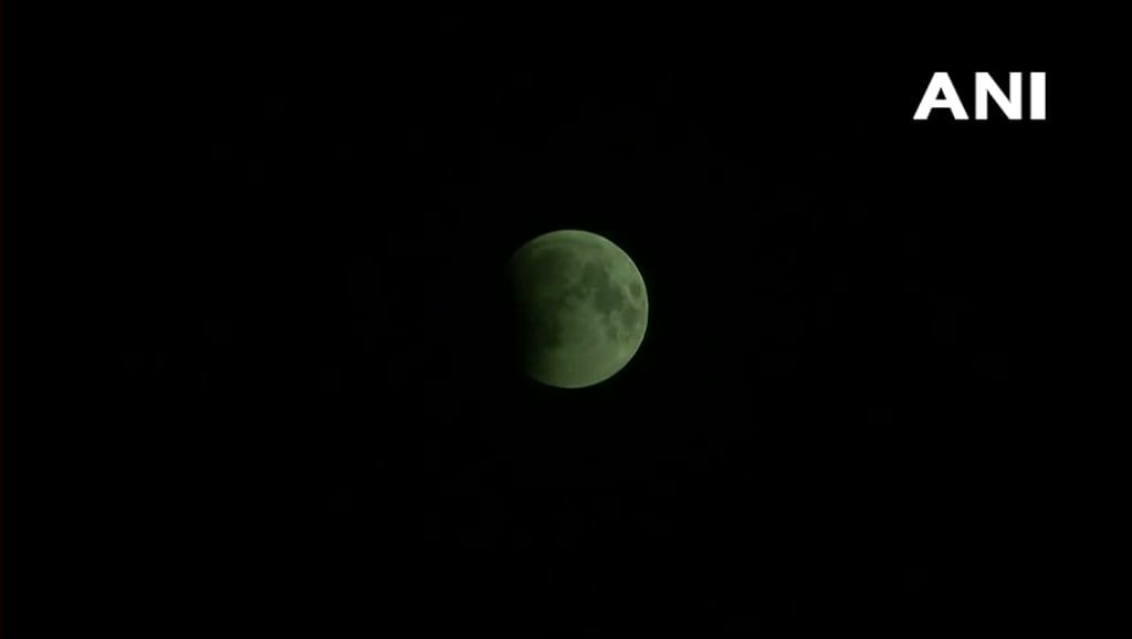 images of the longest lunar eclipse 2018 of this century
