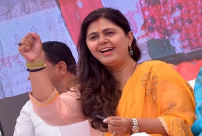 Maharashtra chunav result 2019 star kids in politics, aditya thackeray amit deshmukh profile