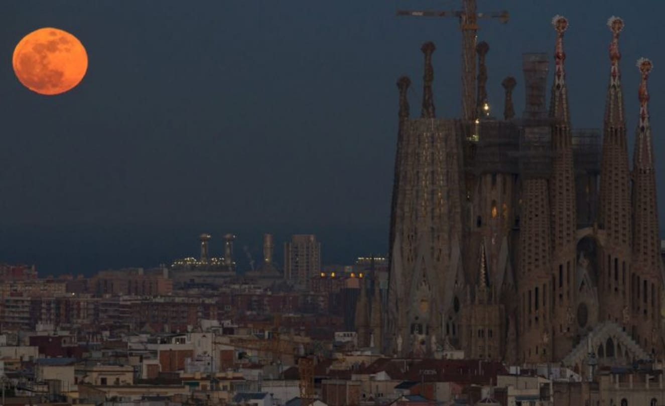 Watch longest lunar eclipse across the world through pictures