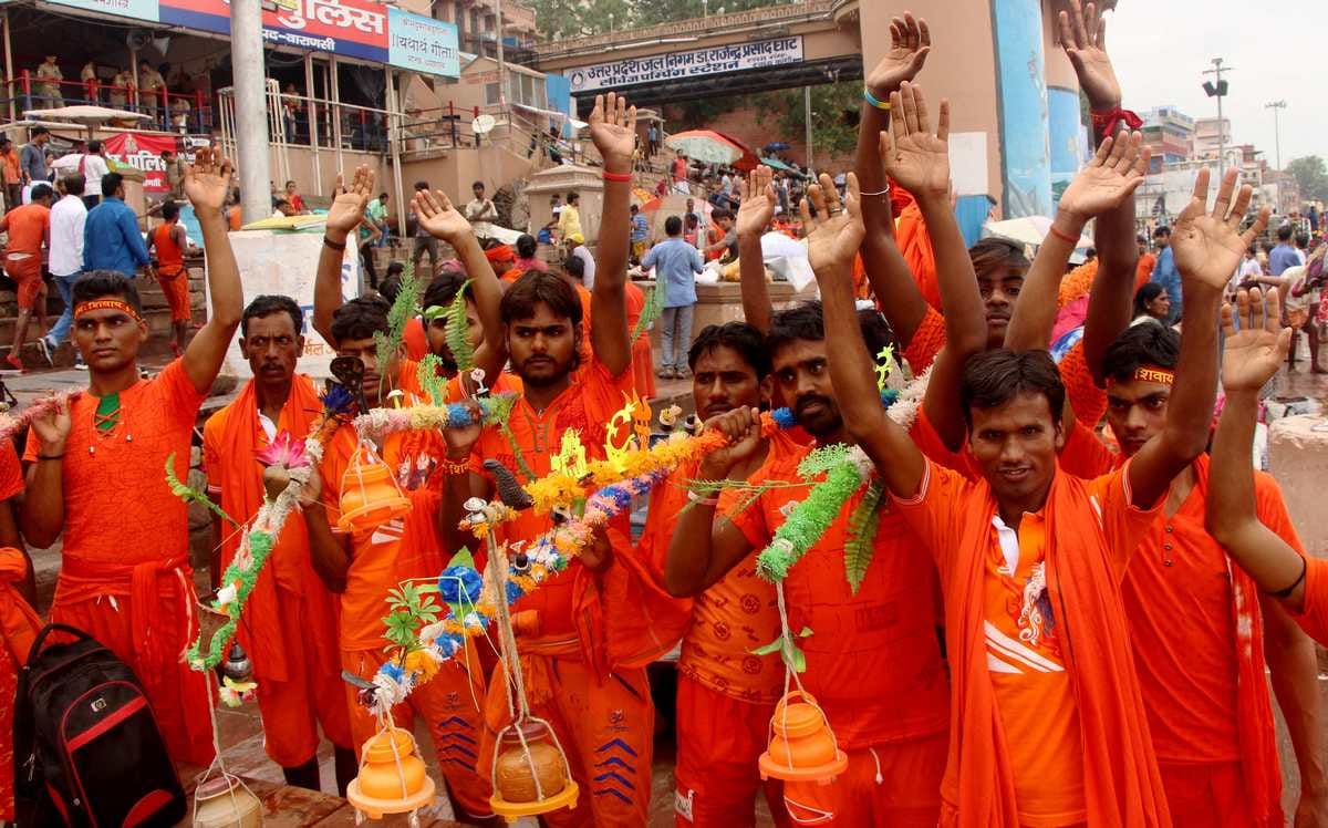 More than 40 thousand devotees take blessing from  kashi vishwanath temple