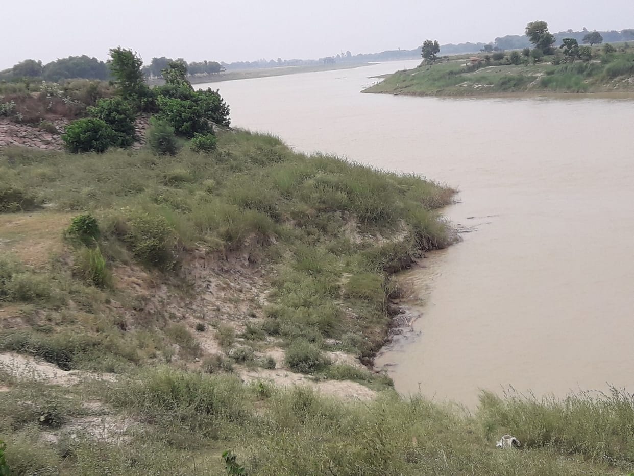 फिर बढ़ने लगा राप्ती का जलस्तर, क्षेत्रवासी चिंतित
