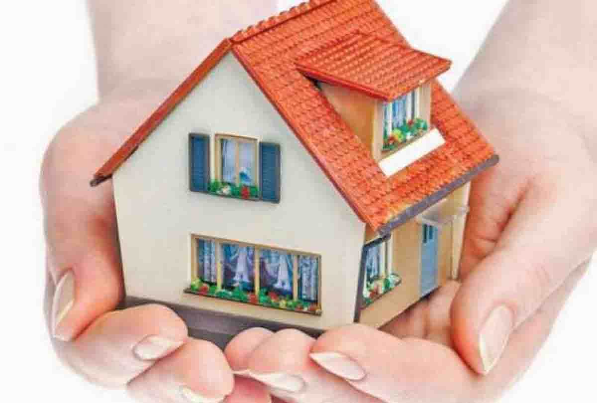 Applying till thirty of August to get benefit of Pm housing scheme 