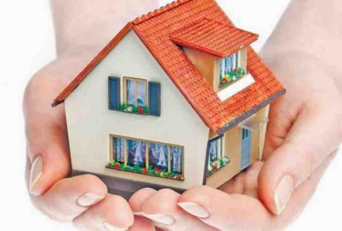 Applying till thirty of August to get benefit of Pm housing scheme 
