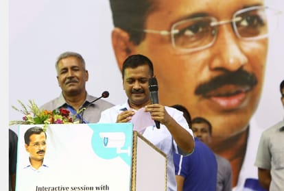 Food Commissioner decided to cancel 2.9 lakh ration cards without inspection in delhi