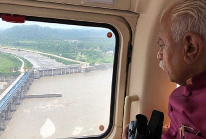 35 villages surrounded by flood waters in haryana cm khattar review situation 