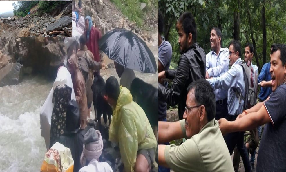SDRF and police rescue in uttarkashi